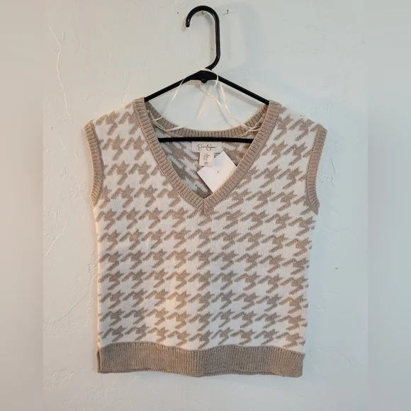 Jessica Simpson Sweater Vest Juniors - Picture 1 of 3
